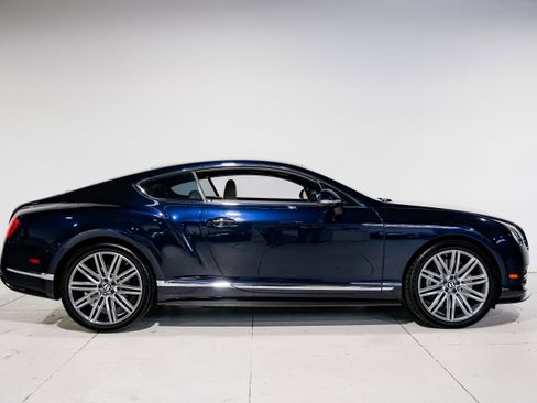 Used 2012 Bentley Continental GT image 3