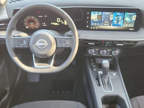 Used 2026 Nissan Kicks S FWD image 25