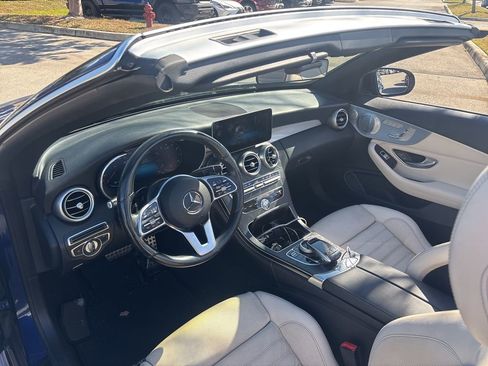 Used 2019 Mercedes-Benz C 300 4MATIC Cabriolet image 3