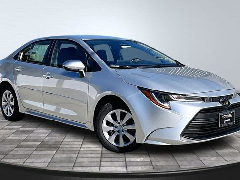 New 2026 Toyota Corolla LE image 1