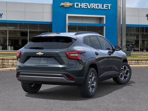 New 2026 Chevrolet Trax LT w/ Sunroof Package image 4