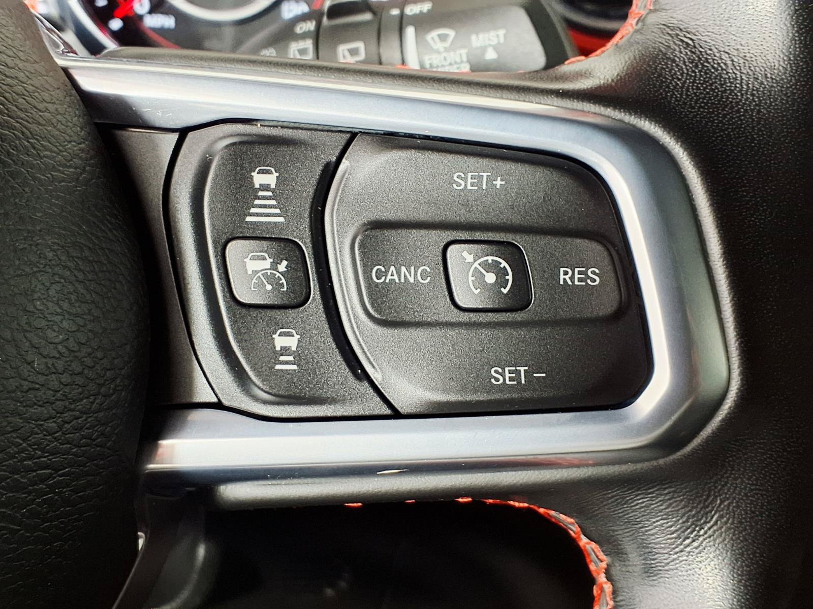 Used 2022 Jeep Wrangler Unlimited Rubicon w/ LED Lighting Group AWD/4WD image 17