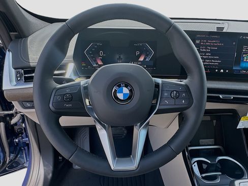 New 2025 BMW X1 xDrive28i w/ Technology Package image 8