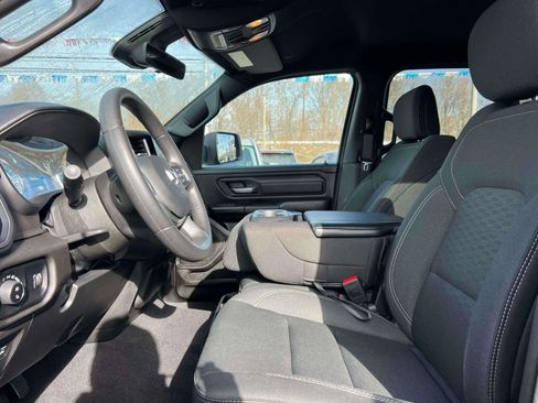 Certified 2025 RAM 1500 Tradesman w/ Night Edition AWD/4WD image 13