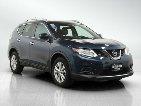 Used 2016 Nissan Rogue SV w/ SV Premium Package AWD/4WD image 7