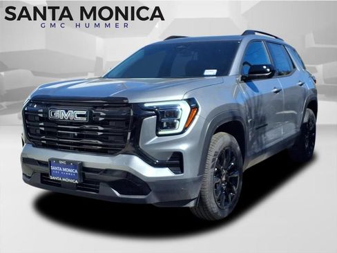 Used 2026 GMC Terrain Elevation w/ Elevation Premium Package AWD/4WD image 1
