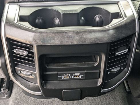 Used 2023 RAM 1500 Big Horn AWD/4WD image 14
