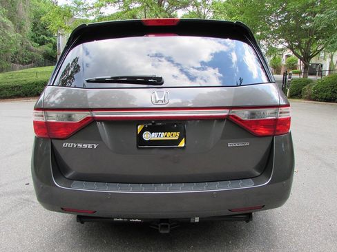 Used 2013 Honda Odyssey Touring image 5