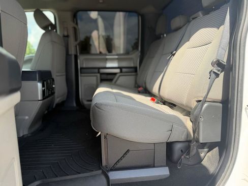 Used 2022 Ford F250 XLT w/ XLT Premium Package AWD/4WD image 13