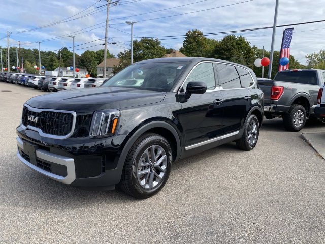 Certified 2025 Kia Telluride LX FWD image 1