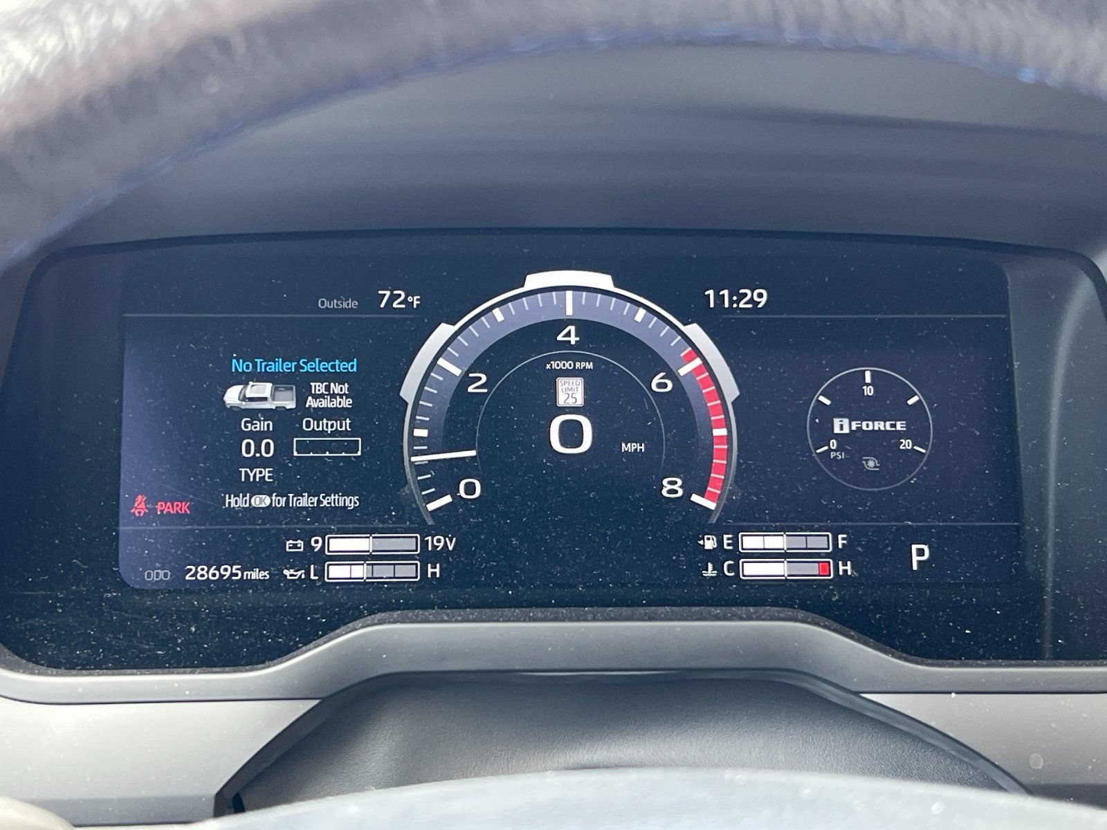 Used 2024 Toyota Tundra Platinum AWD/4WD image 23