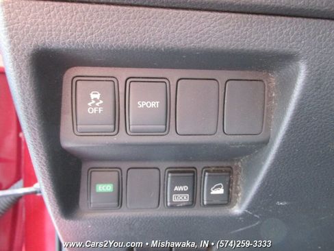 Used 2016 Nissan Rogue S AWD/4WD image 7
