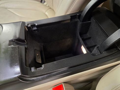 Used 2017 Lincoln MKX Reserve w/ Driver Assistance Package image 36