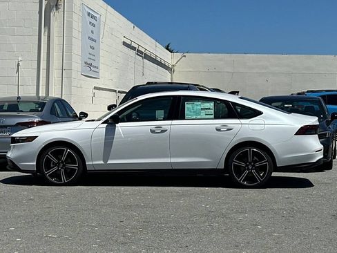 New 2026 Honda Accord SE image 6