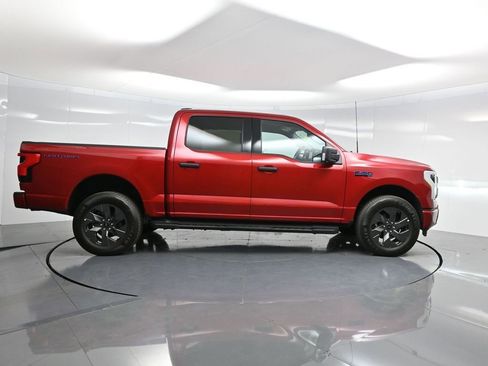 Used 2024 Ford F150 Lightning XLT image 42
