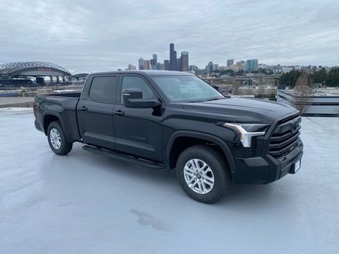 New 2026 Toyota Tundra SR5 AWD/4WD image 29