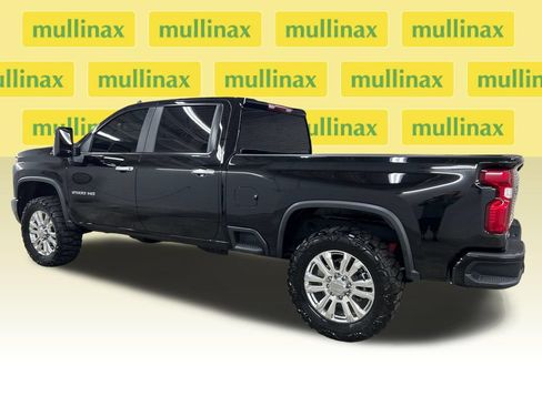 Used 2025 Chevrolet Silverado 2500 Custom w/ Z71 Off-Road Package AWD/4WD image 10