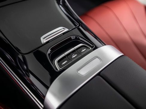 Used 2026 Mercedes-Benz CLE 450 4MATIC Cabriolet image 35