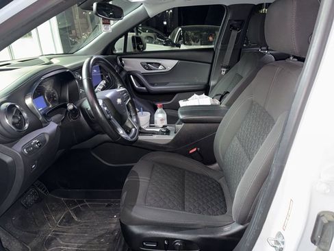 Used 2019 Chevrolet Blazer LT image 8