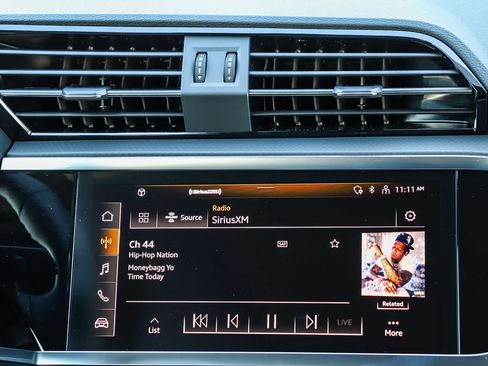 New 2025 Audi Q3 2.0T Premium image 19