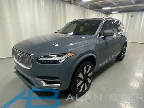 Used 2023 Volvo XC90 T8 Core w/ Protection Package Premier AWD/4WD image 1