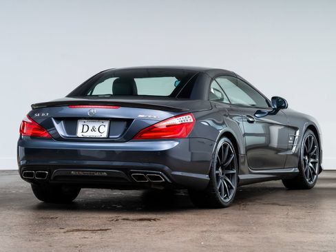 Used 2014 Mercedes-Benz SL 63 AMG image 9