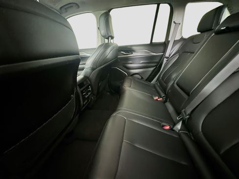 Used 2023 Jeep Grand Cherokee 4WD 4xe image 28