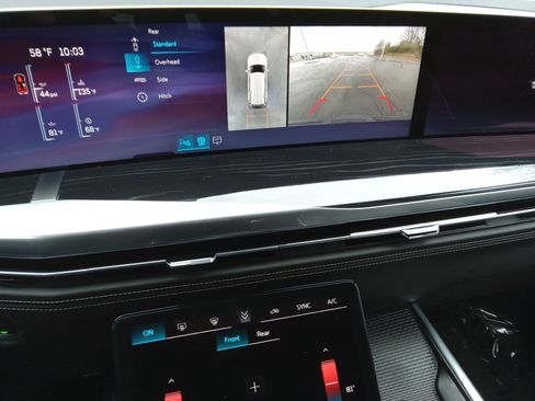 Used 2026 Cadillac Escalade Sport w/ Touring Package image 16