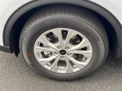 Used 2025 Ford Escape Active w/ Cold Weather Package image 11