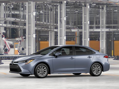 New 2026 Toyota Corolla LE FWD image 5