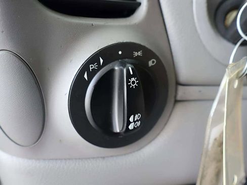 Used 2005 Porsche 911 Carrera image 24