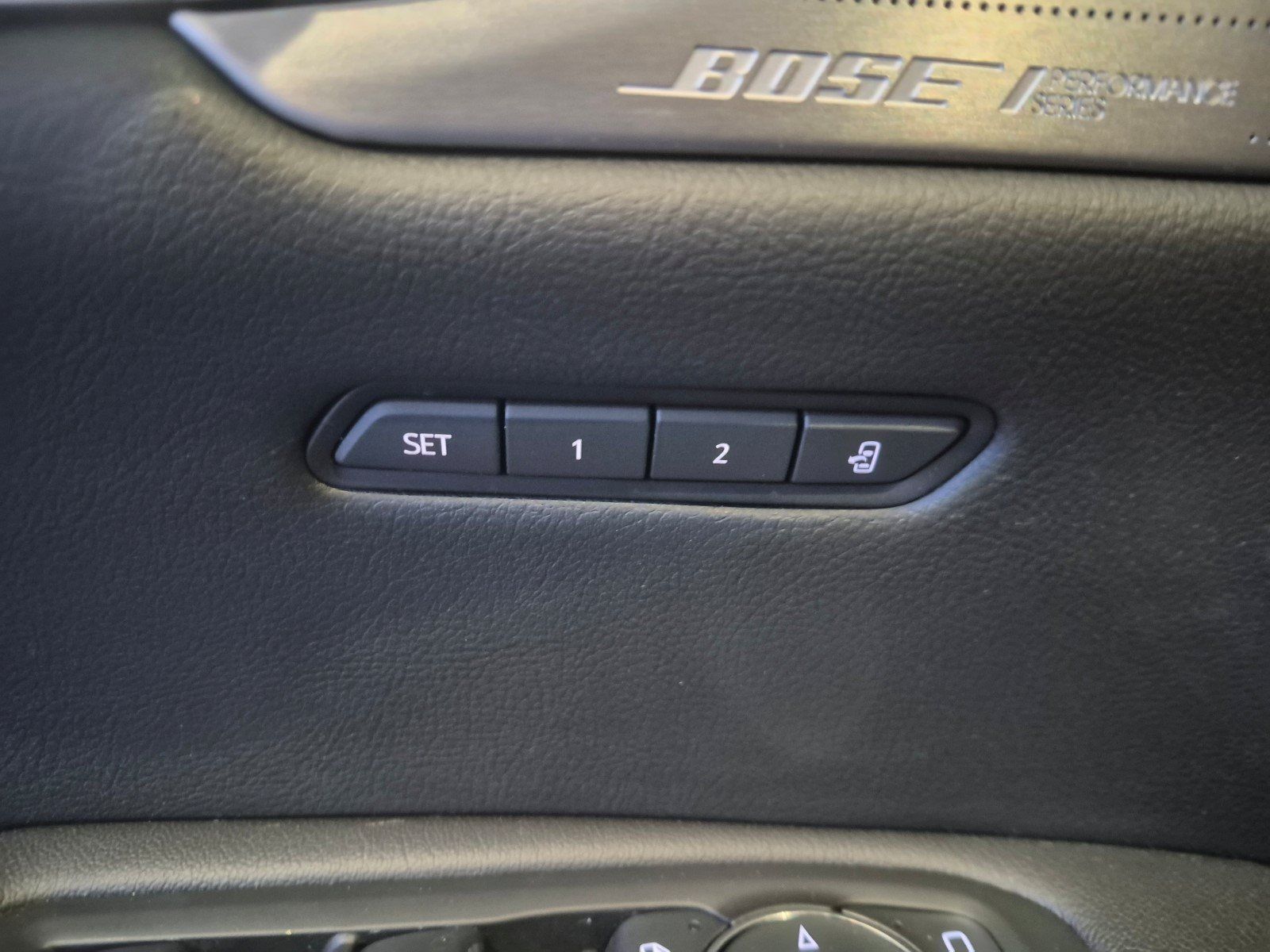 Certified 2023 Cadillac XT5 Premium Luxury AWD/4WD image 25