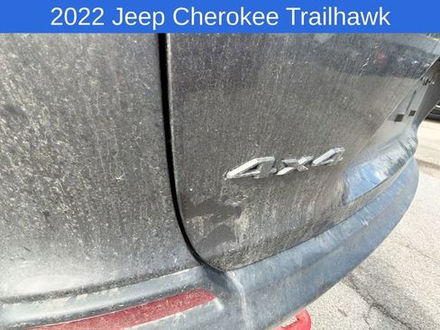 Used 2022 Jeep Cherokee Trailhawk w/ Sound & Nav Group AWD/4WD image 8
