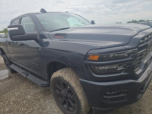 Used 2025 RAM 2500 Big Horn AWD/4WD image 2