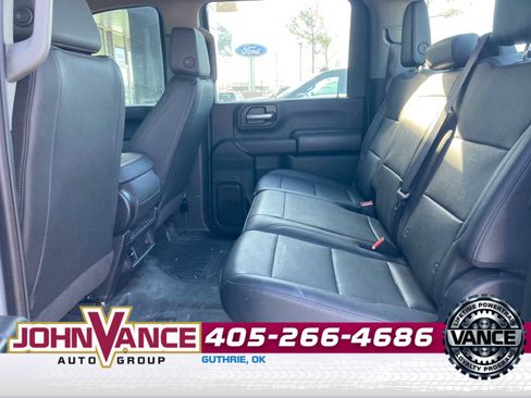 Used 2025 GMC Sierra 2500 Pro image 4