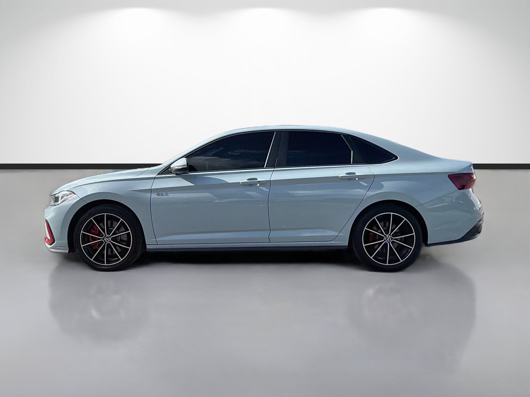 Used 2025 Volkswagen Jetta GLI Autobahn FWD image 6