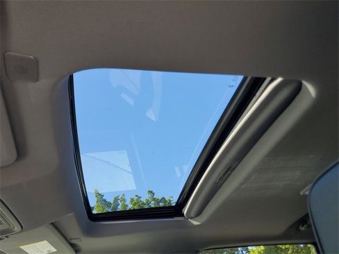 Certified 2025 GMC Sierra 1500 Denali w/ Denali Reserve Package image 18