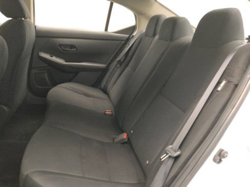 Used 2024 Nissan Sentra S FWD image 18