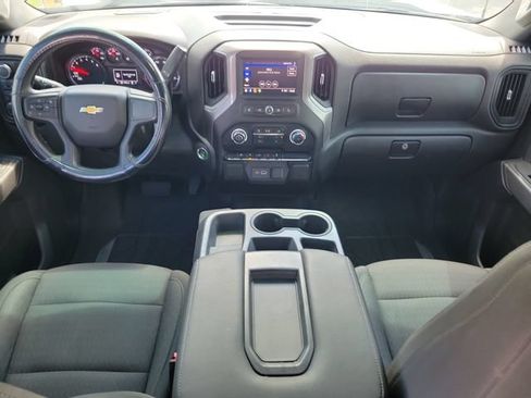 Certified 2022 Chevrolet Silverado 1500 Custom AWD/4WD image 15