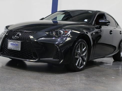 Used 2017 Lexus IS 350 F Sport w/ F Sport Package RWD image 5