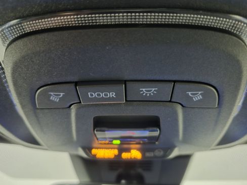 New 2026 Toyota Corolla SE image 21