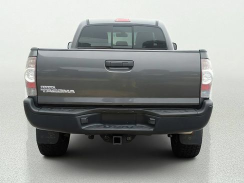 Used 2011 Toyota Tacoma 4x4 Regular Cab image 6