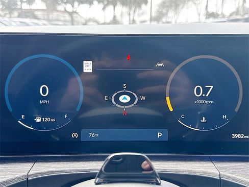 Used 2025 Hyundai Santa Fe Calligraphy image 13