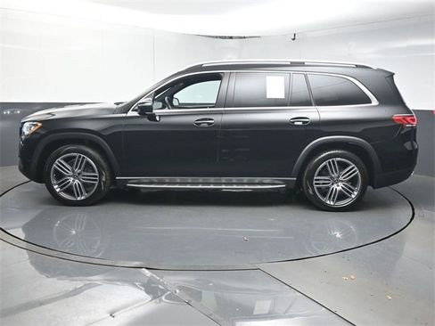 Used 2022 Mercedes-Benz GLS 450 4MATIC image 5