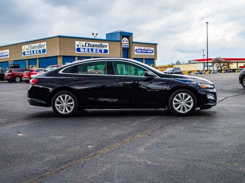 Used 2019 Chevrolet Malibu LT FWD image 8