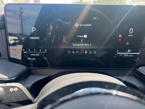 Certified 2025 Nissan Kicks SR image 33