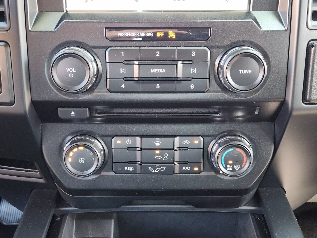 Used 2017 Ford F150 XL w/ Equipment Group 101A Mid AWD/4WD image 37