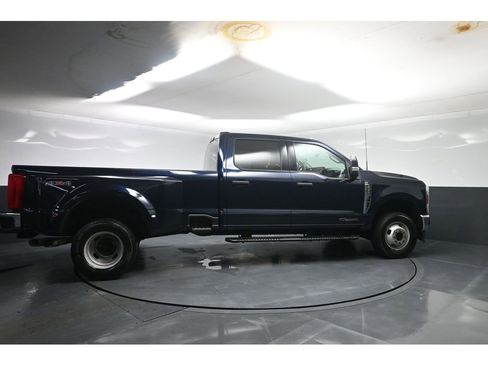 Used 2024 Ford F350 XLT image 23