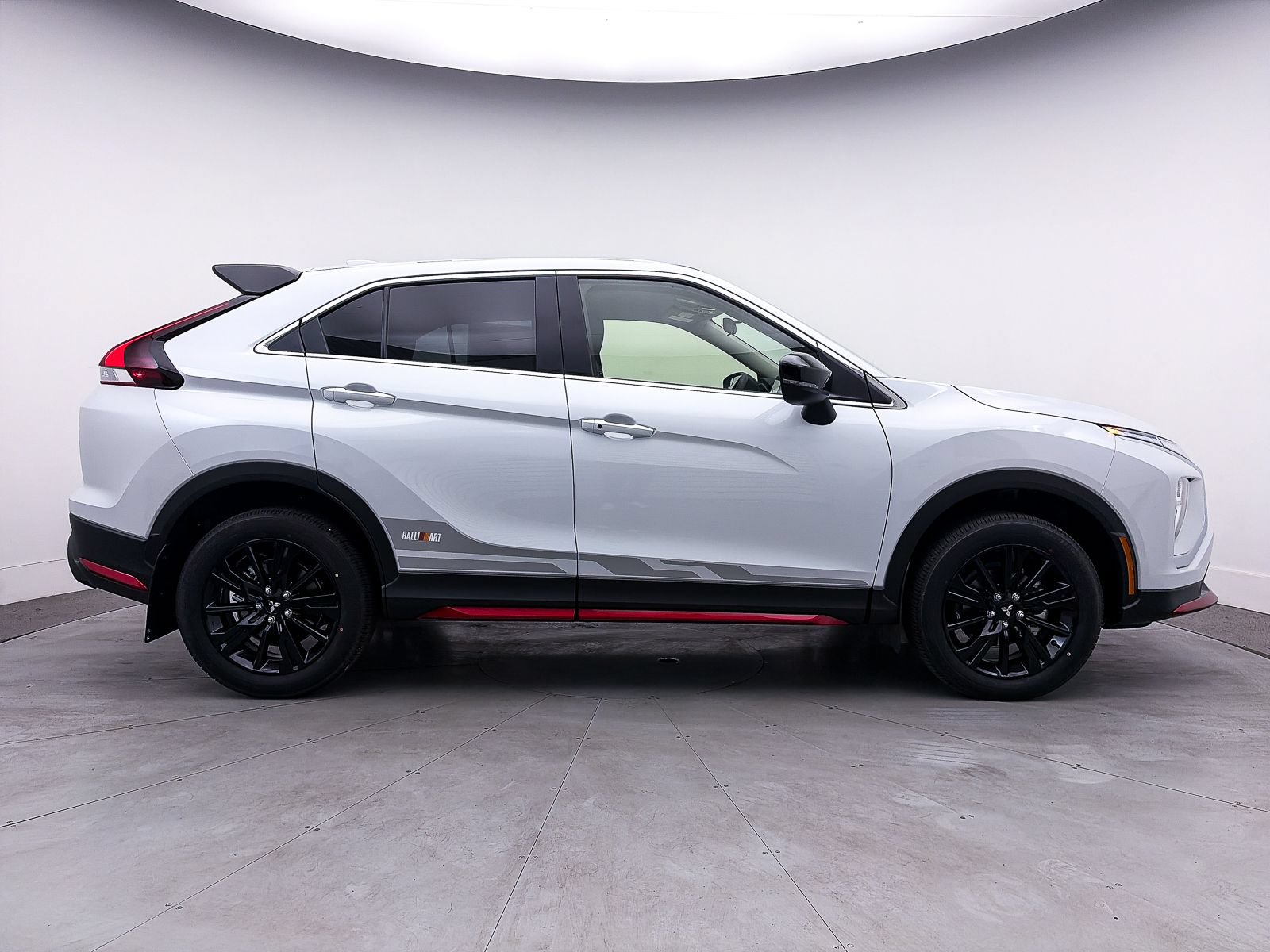 Used 2026 Mitsubishi Eclipse Cross Ralliart AWD/4WD image 25