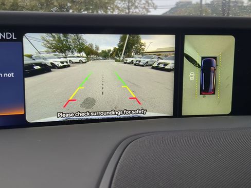 New 2026 Lincoln Nautilus Premier image 16